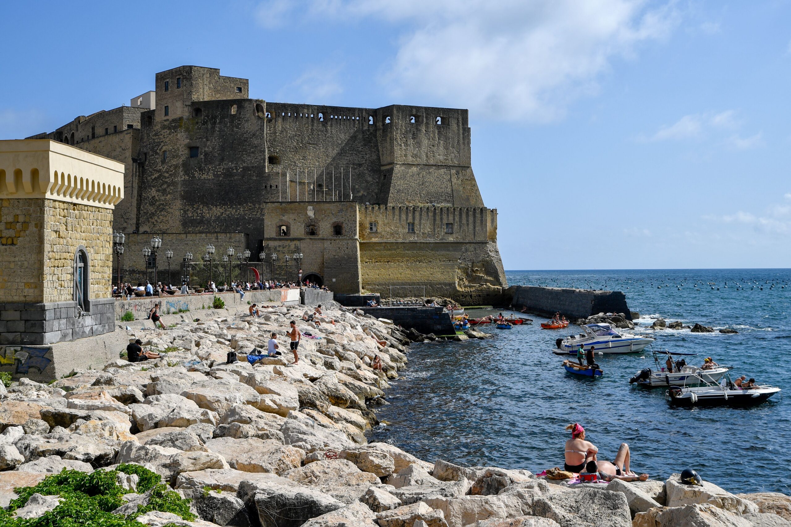 Castel dell'Ovo w Neapolu
