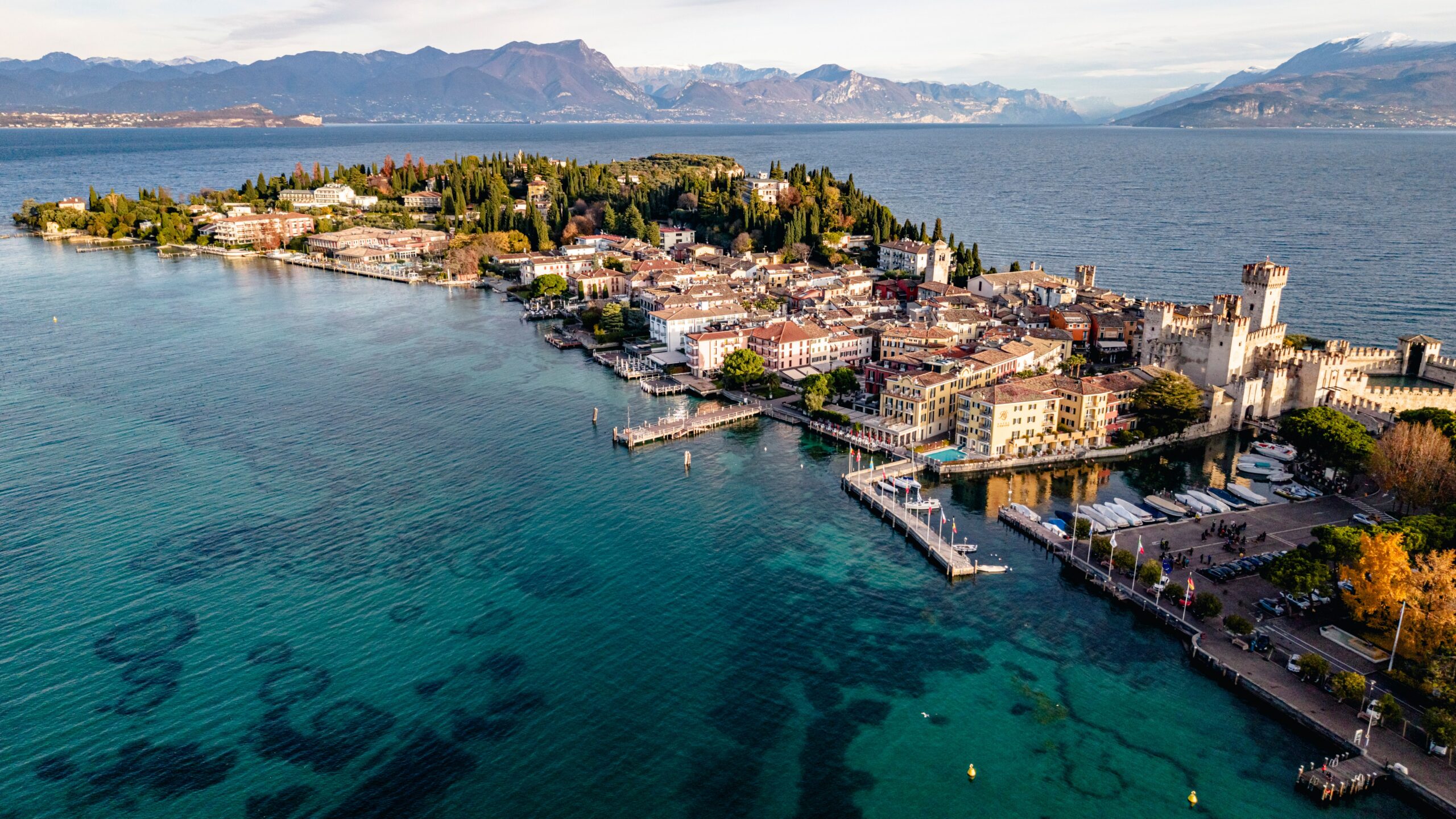Sirmione nad jeziorem Garda